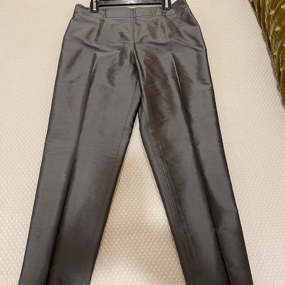 Carlisle Silver/Gray Silk Side Zip Ankle Pant with Slit at Ankle (size 6)